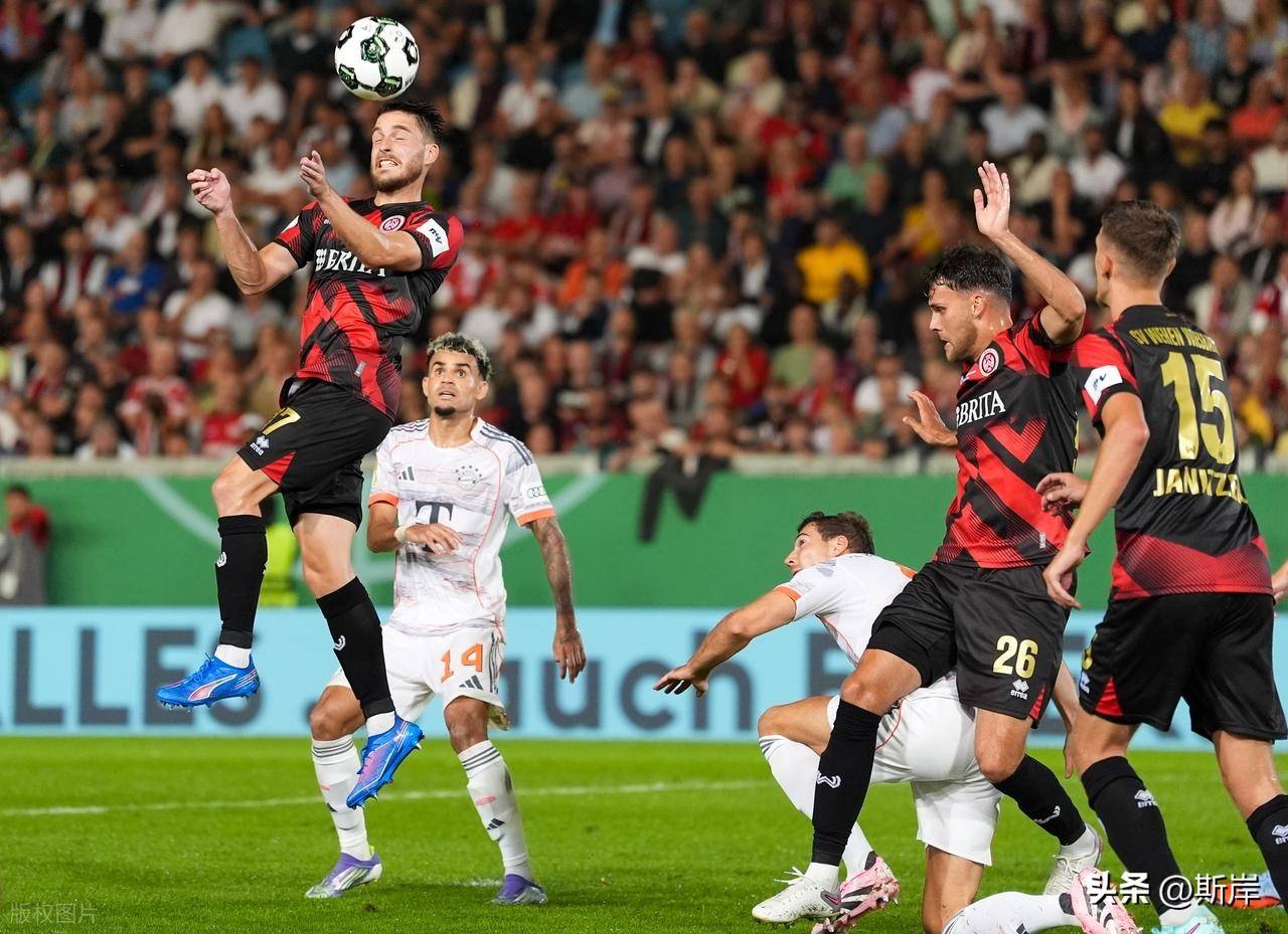 九游礼包-包含拜仁慕尼黑迎德国杯关键赛；转会期主帅复盘；底气十足；训练强度明显提升的词条